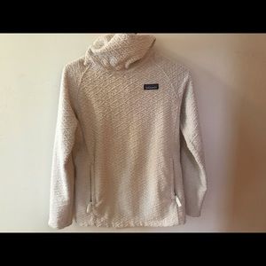 Patagonia hooded women’s sweater size XS